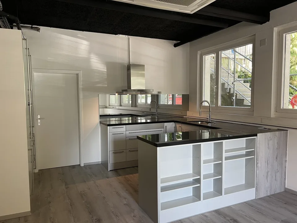 80 m2 Gewerberaum mit Industrie-Chic