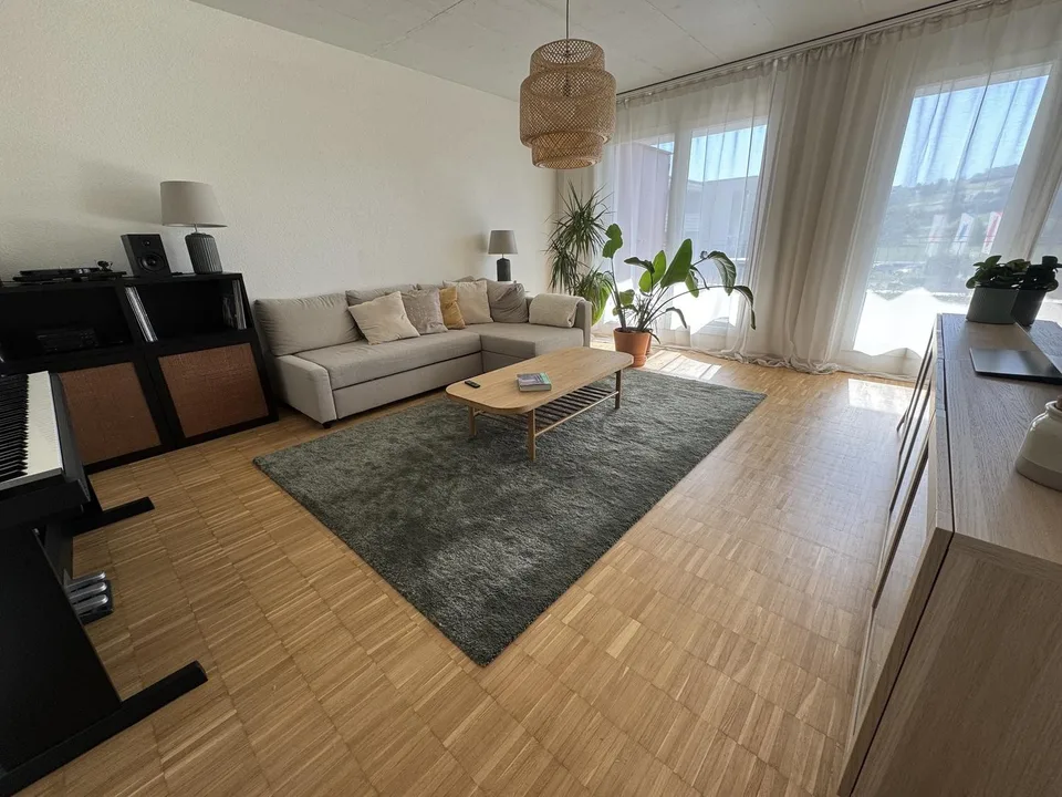 New flatshare next to Bonstetten-Wettswil train statio