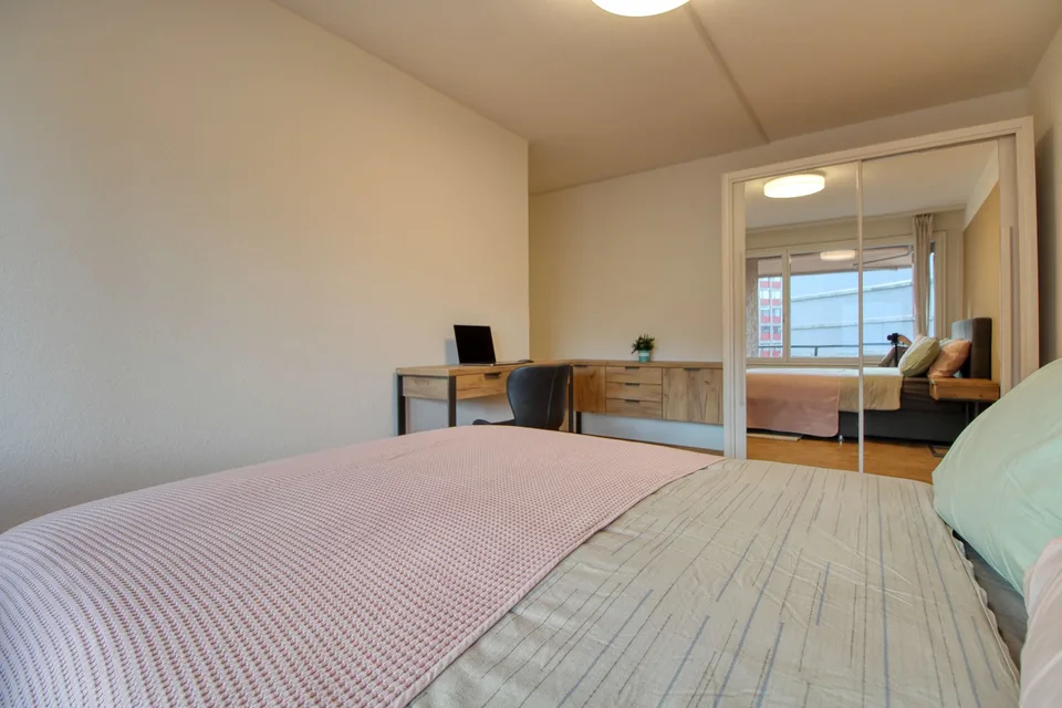 Schöne Zimmer an bester Lage nahe Sihlcity