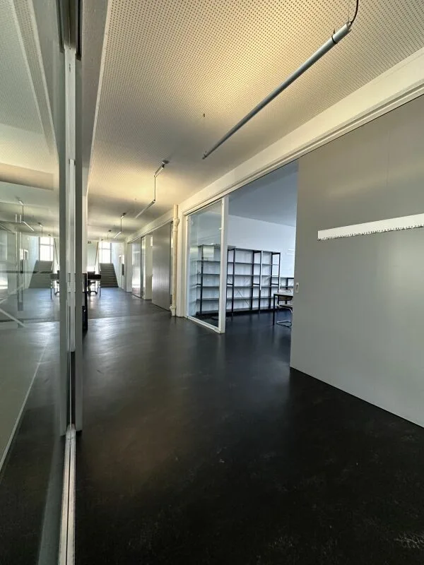 318 m2 Büro in Albisrieden mieten