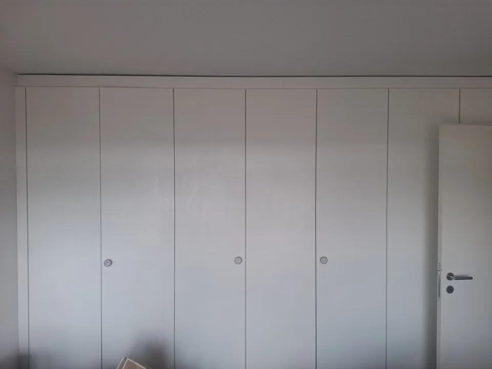 Möbliertes Zimmer mit Balkon & Alpenblick | Dachmaisonette mit Whirlpool