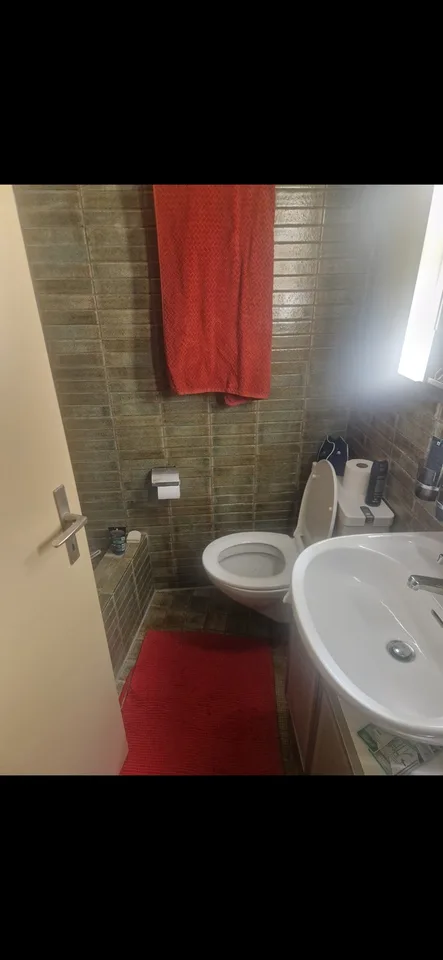 Schönes Zimmer zu vermieten