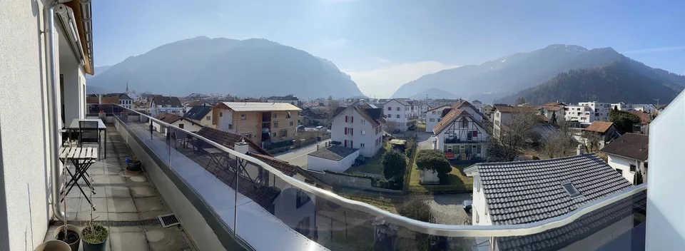 Exklusive 4.5 Zimmer-Attika-Wohnung mit Aussicht und Cheminée