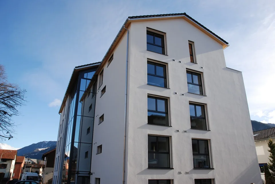 Exklusive 4.5 Zimmer-Attika-Wohnung mit Aussicht und Cheminée