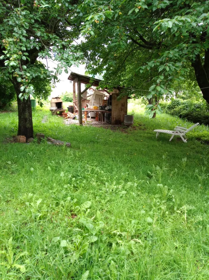 Helles WG-Zimmer in 2-Stöckiger Wohnung in ruhiger Lage zu vermieten
