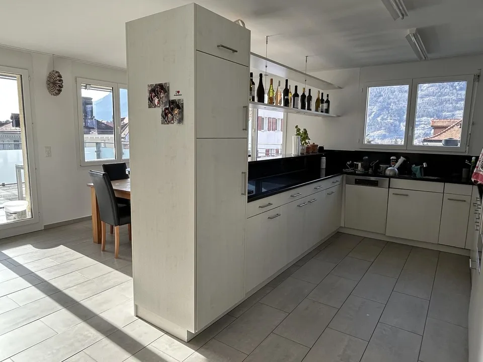 Penthouse-WG sucht Mitbewohner:in ab November 2026