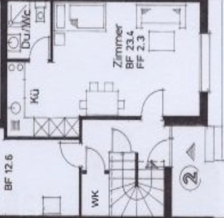 Möbliertes Studio mit gemeinsamen Sitzplatz in Malix (ab Sept oder später)