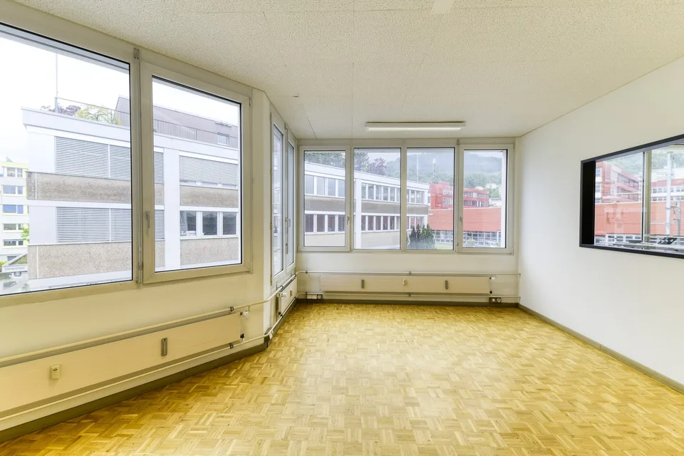 Gut erreichbare Büro- und Atelierfläche Horw Süd ab 28 m²