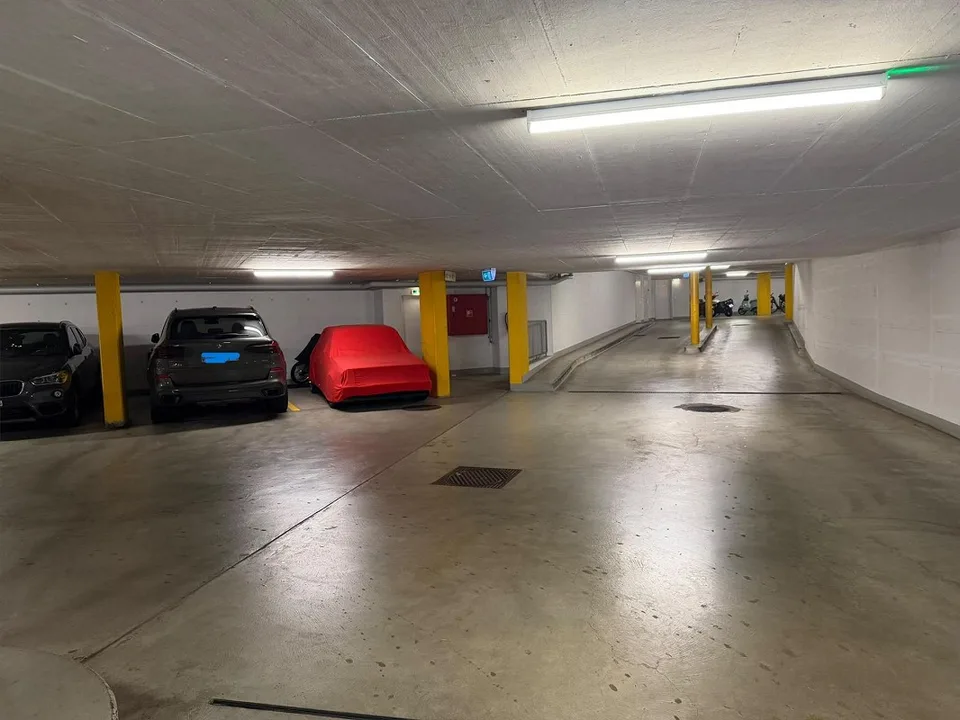 Autoeinstellplätze in Adliswil zu vermieten