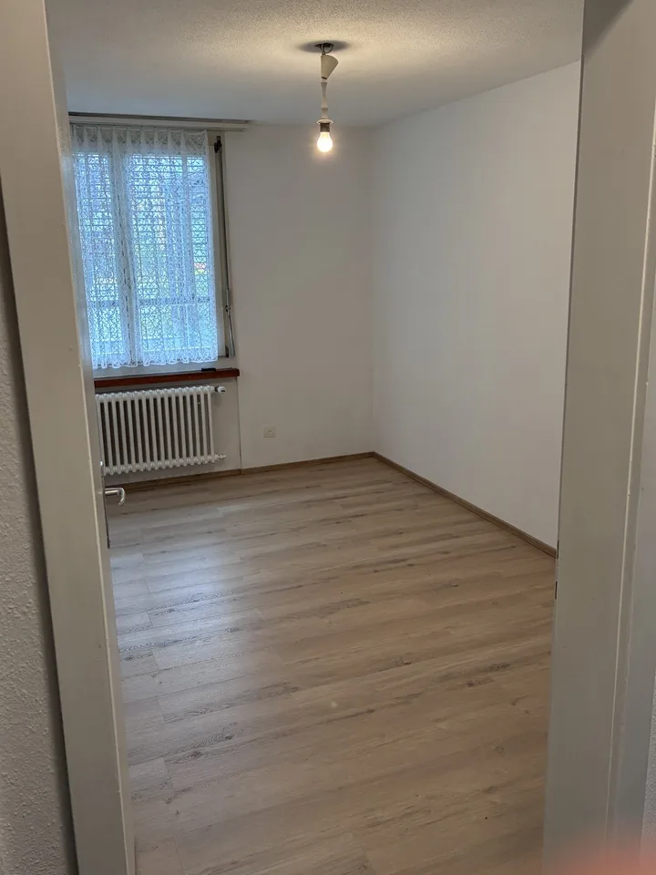Neue WG in Neuheim sucht Mitbehwohner