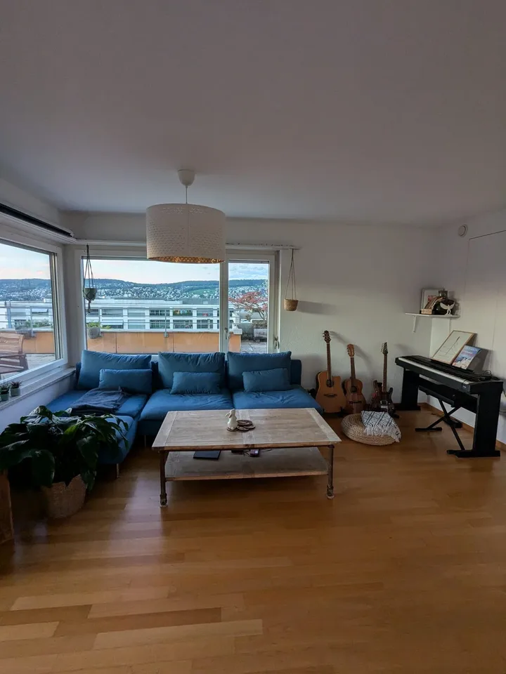 Furnished Room in a Shared Flat | Top Floor | WG Zimmer in wunderschöner Attikawohnung (2er WG)