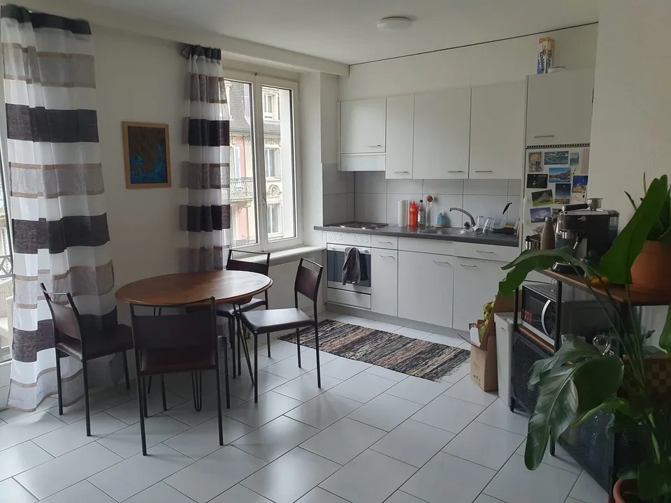 Gemütliche 2-Zimmer-Wohnung mit Balkon in Luzern