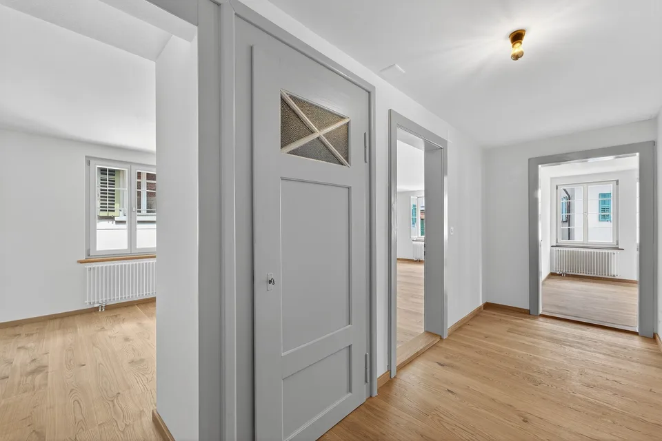 Moderne 2.5-Zimmerwohnung nach umfassender Kernsanierung