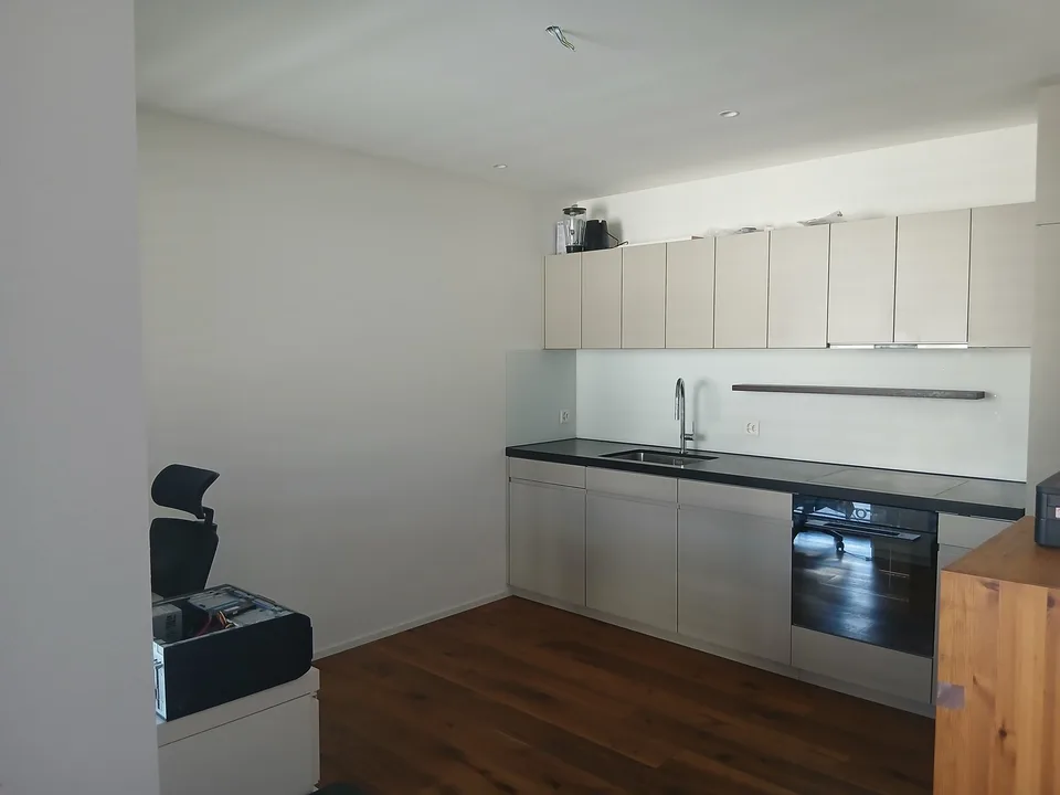 Helle Neubauwohnung mit grossem Balkon