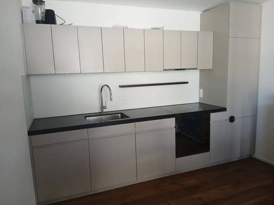 Helle Neubauwohnung mit grossem Balkon
