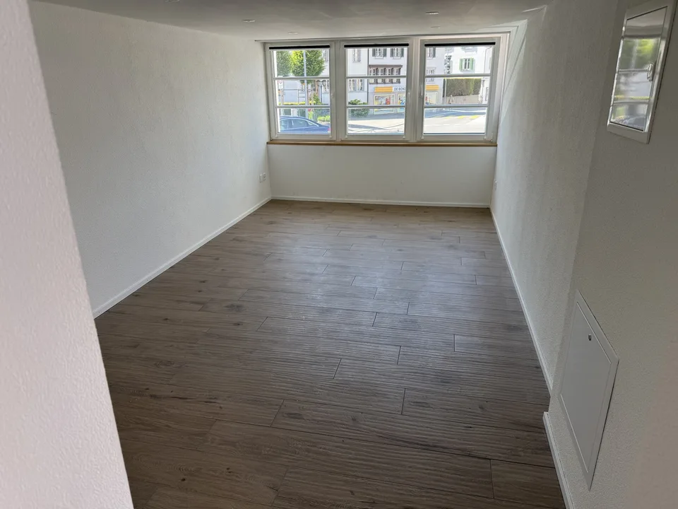 Modernes Studio / Gewerberaum zu vermieten