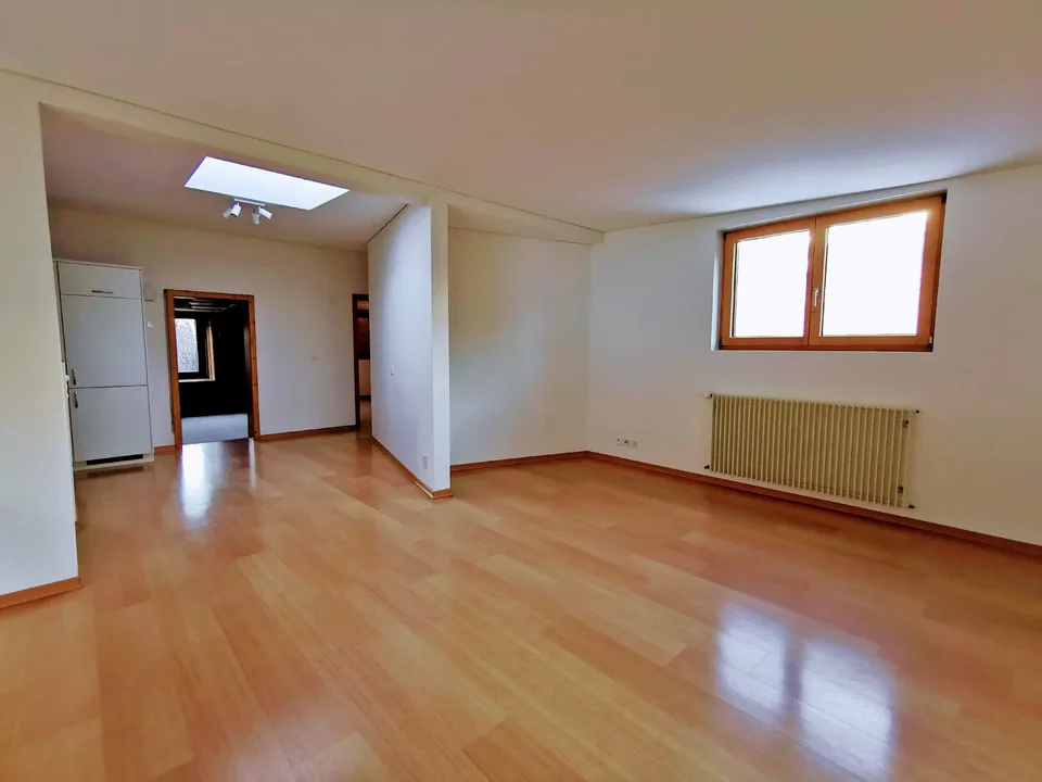 Charmante 4.5-Zimmerwohnung mit Garage und viel Stauraum in Oberterzen