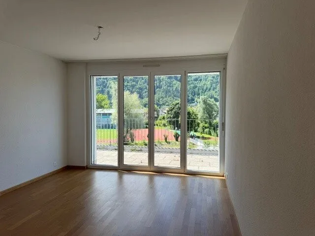 4.5 Zimmer-Attikawohnung zu vermieten - im Herzen von Näfels
