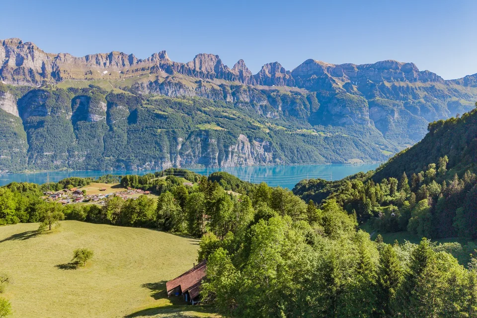 Bauland mit bewilligtem Projekt für Ihr Traumhaus (Haus A)