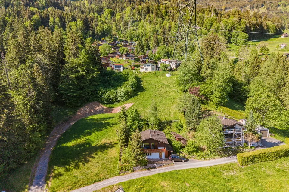 Bauland mit bewilligtem Projekt für Ihr Traumhaus (Haus A)