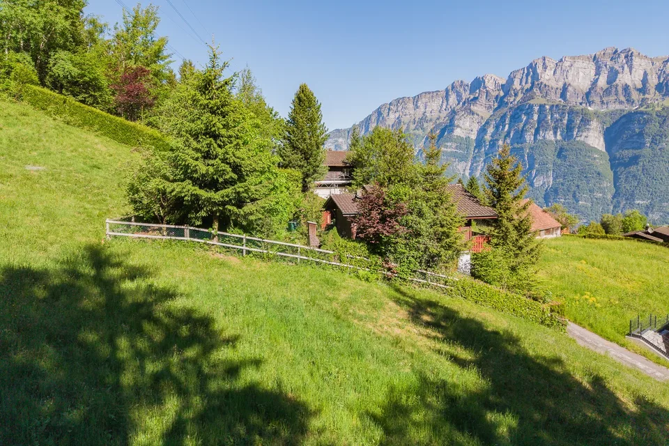 Exklusive Bauparzelle mit bewilligtem Neubauprojekt (Haus B)