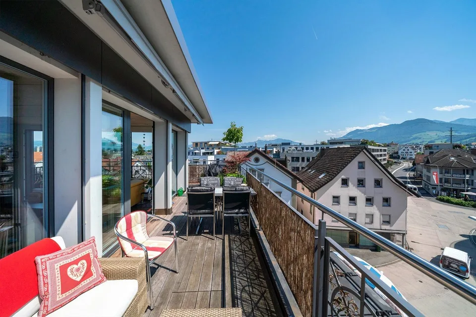 Charmante 4.5-Zimmer-Maisonettewohnung in Lachen