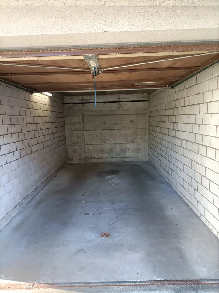 Garagebox zu vermieten in Uznach (Städtli)