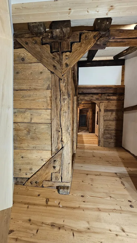 Charmante 3-Zimmer-Altbauwohnung auf zwei Etagen