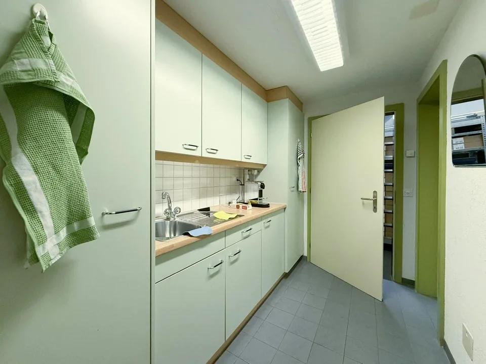 Büro oder Studio mit exklusivem Loft-Potenzial