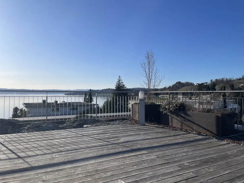 WG-Zimmer in exklusiver 6.5-Zimmer-Wohnung direkt am See – Rapperswil