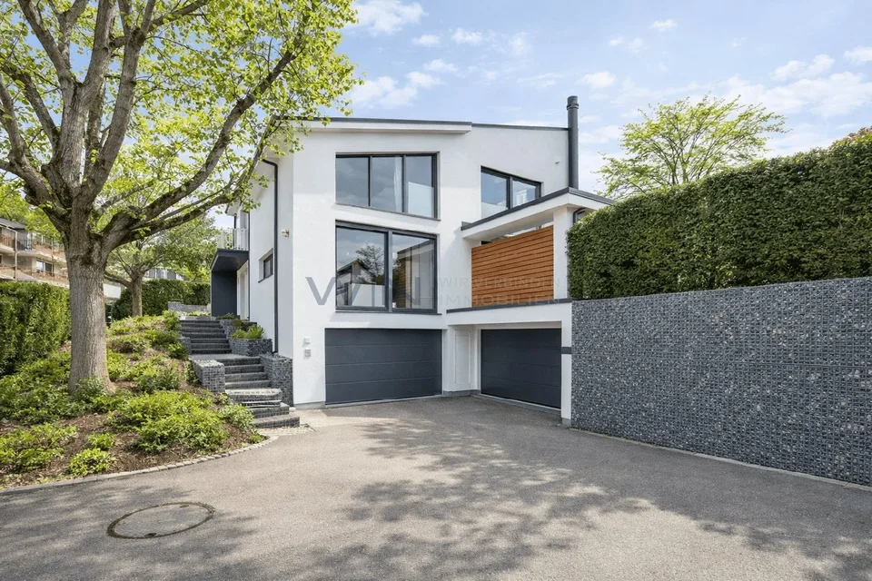 Exklusive Panorama-Villa: Ruhe & Familienglück