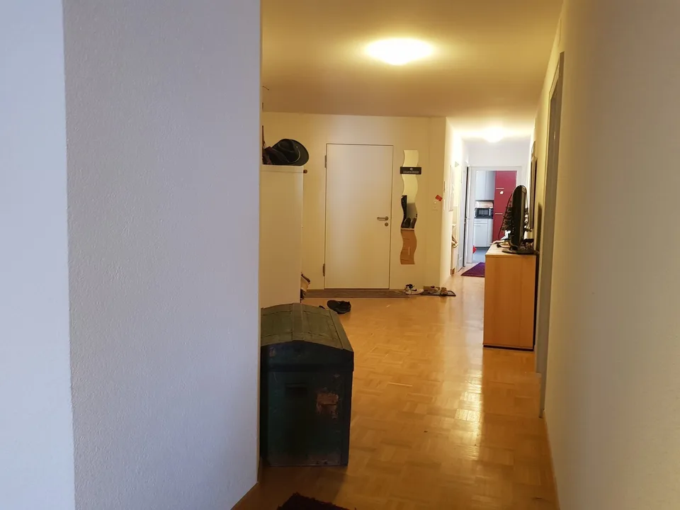 Grosse Wohnung im Herzen von Rüti - Perfekt für Pendler & Studenten