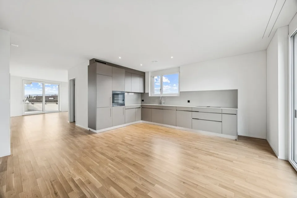 Neubauwohnung an traumhafter Lage direkt am Seeufer in Rapperswil-Jona