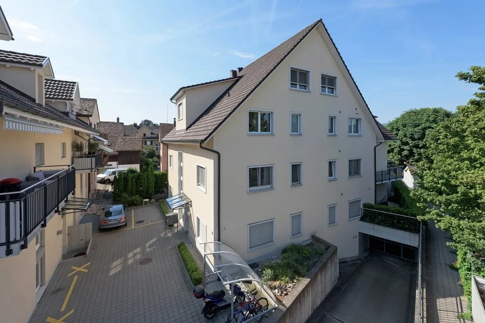 Aussenparkplätze nähe Bahnhof Erlenbach