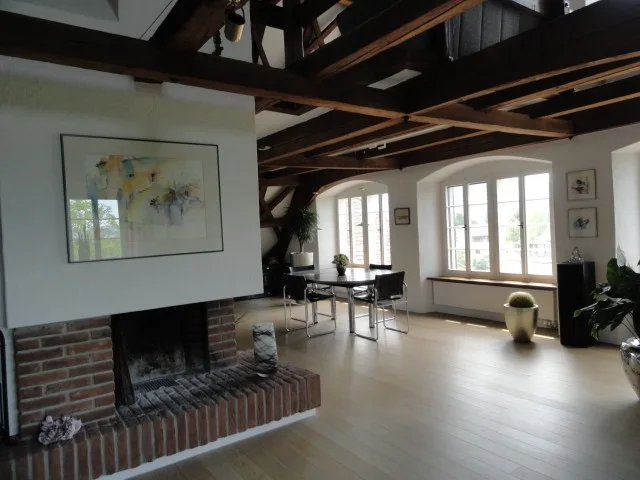 6 Zimmer Maisonette-Wohnung mit Einliegerwohnung in Stäfa befristet zu vermieten