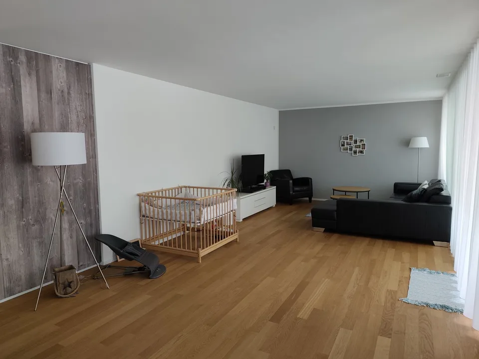 4.5 Zimmer-Wohnung - Eigentumsstandard - beliebte Lage