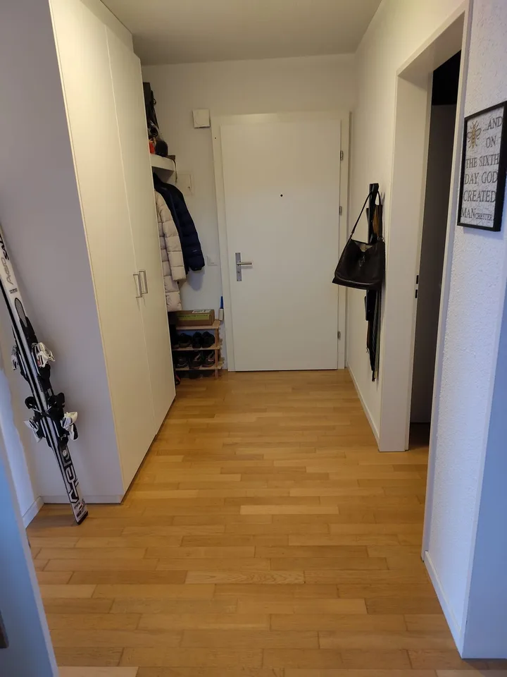 Attic apartment in Baar, temporary