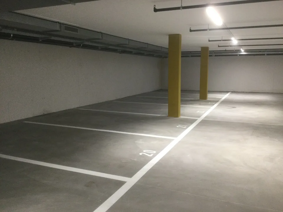 Garagenplätze für Autosammlungen