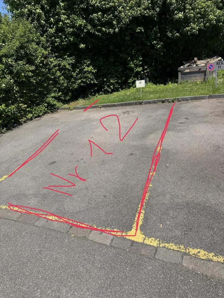 Aussenparkplatzt zum Vermieten