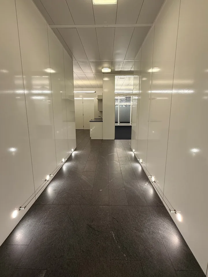 Helle, moderne und hochwertig ausgebaute Büroflächen von ca. 15–100 m² zu vermieten