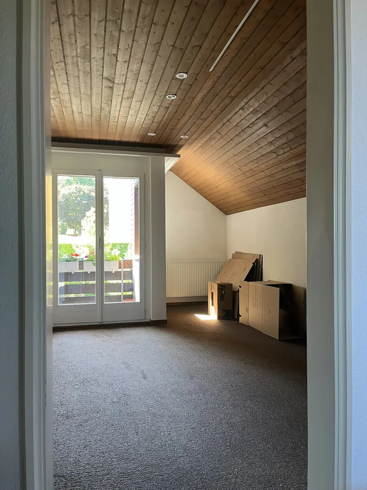 Zimmer zu vermieten in Rotkreuzer Einfamilienhaus mit Garten