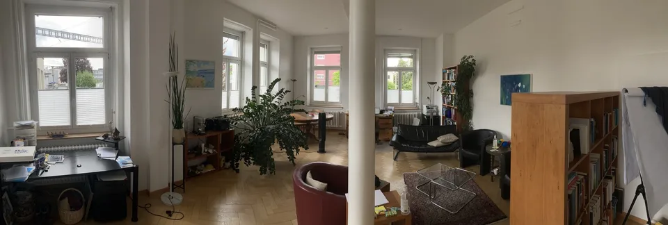 Repräsentativer und sehr zentral gelegener Praxis- oder Büroraum