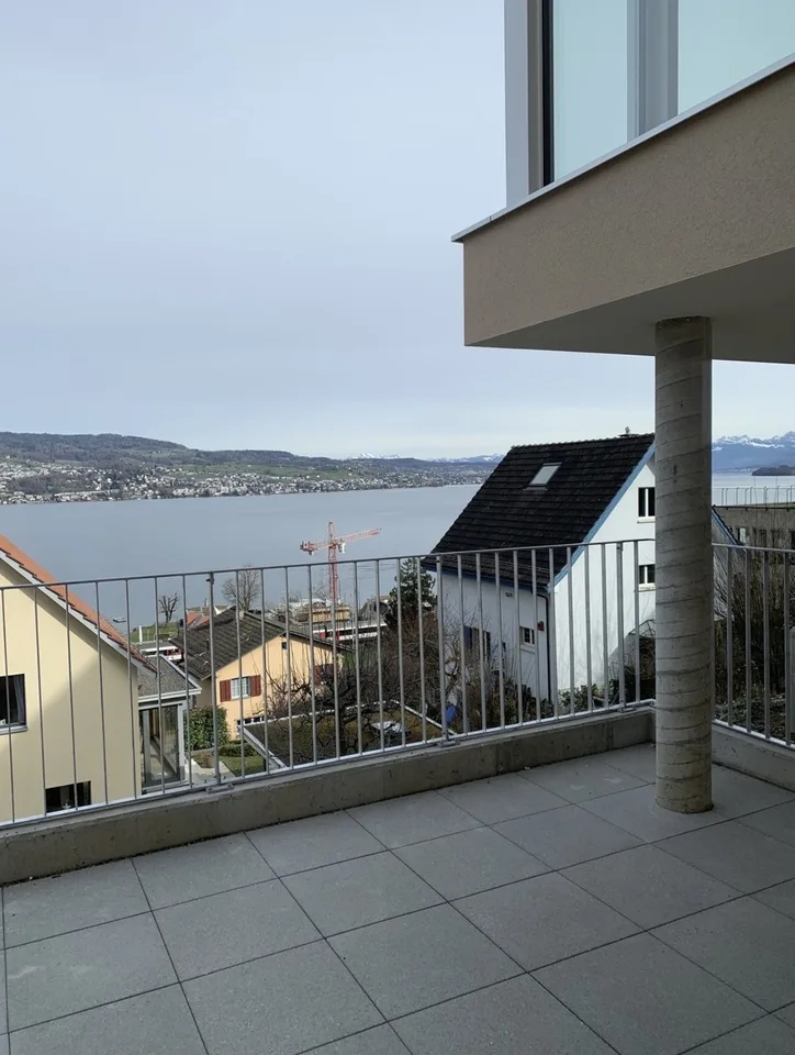 8942 Oberrieden - CHF 2’100 inkl. NK pro Monat