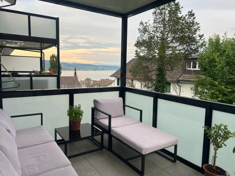 Tenant wanted – Beautiful 4-room apartment in Horgen