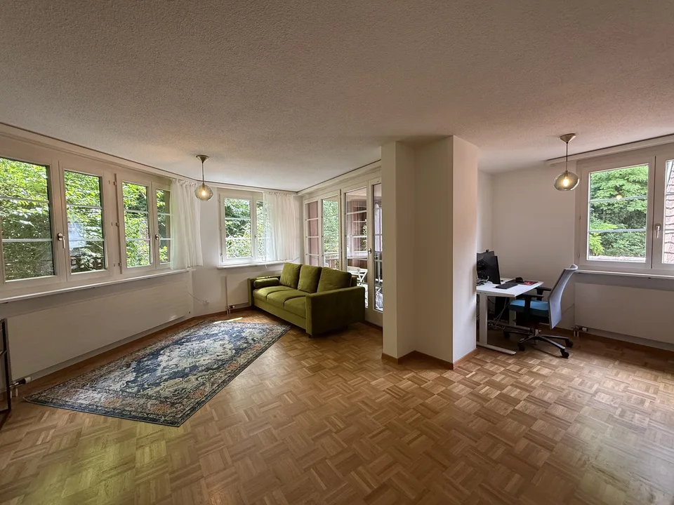 Möblierte 3.5-Zimmer-Wohnung (73 m²) in zentraler Lage in Horgen (befristet)