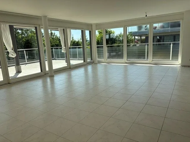 Grosszügige Terrassenwohnung