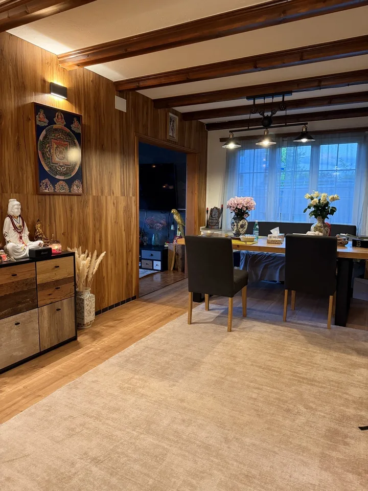 Lakeview in Rüschlikon – Recently Renovated, Long-Term