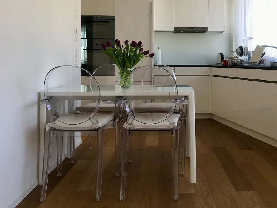 Small Furnished Room in a Premium Two-Person Shared Apartment