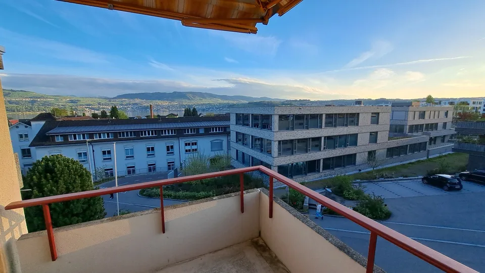 Häldelistrasse 8, 8712 Stäfa - CHF 1’480 inkl. NK pro Monat