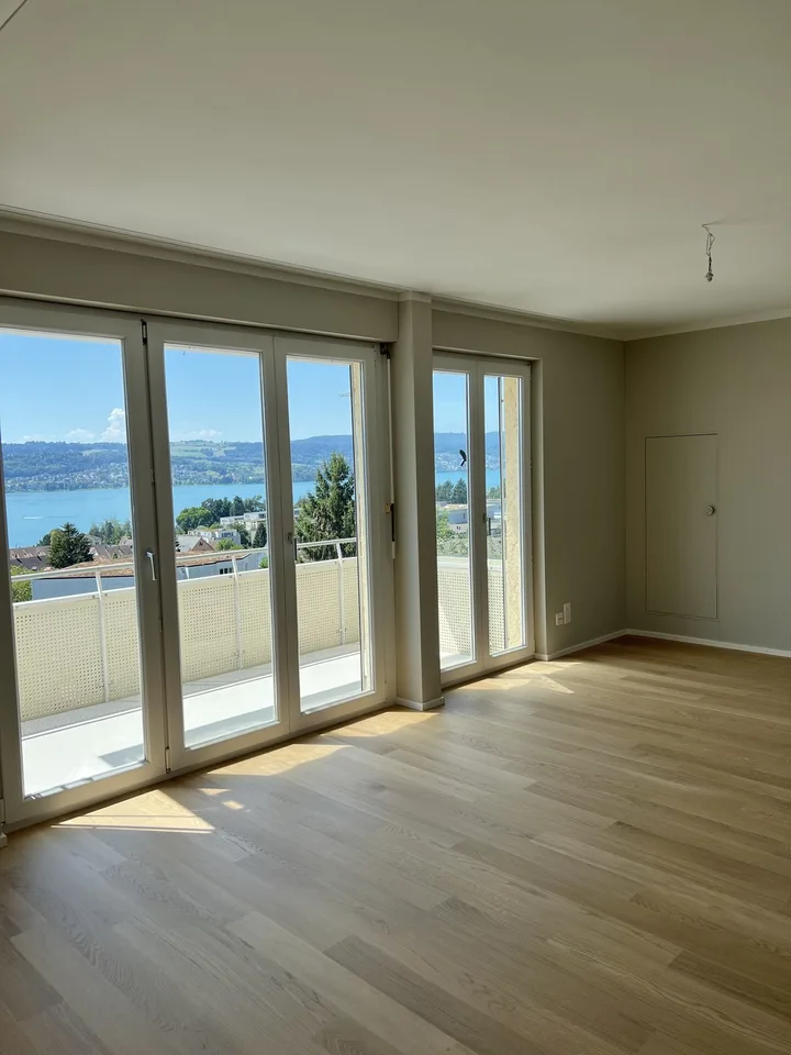 Charmante 5-Zimmerwohnung an idyllischer Lage